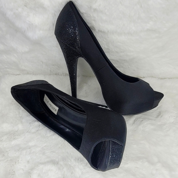 AUTHENTIC STEVE MADDEN HEELS SEXY COMFORTABLE RARE DESIGNER NWT - Picture 9 of 15
